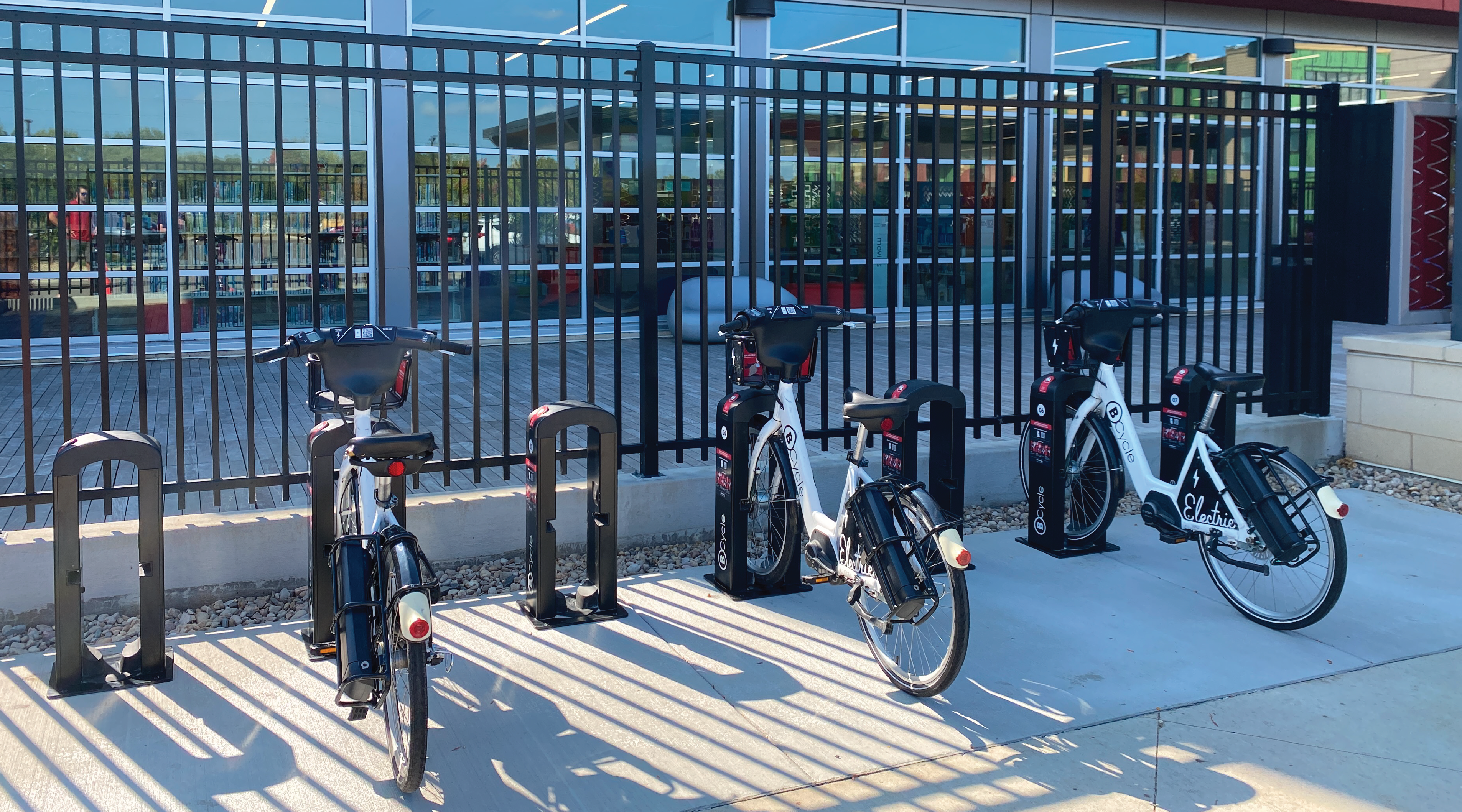 Madison e 2024 bike stations